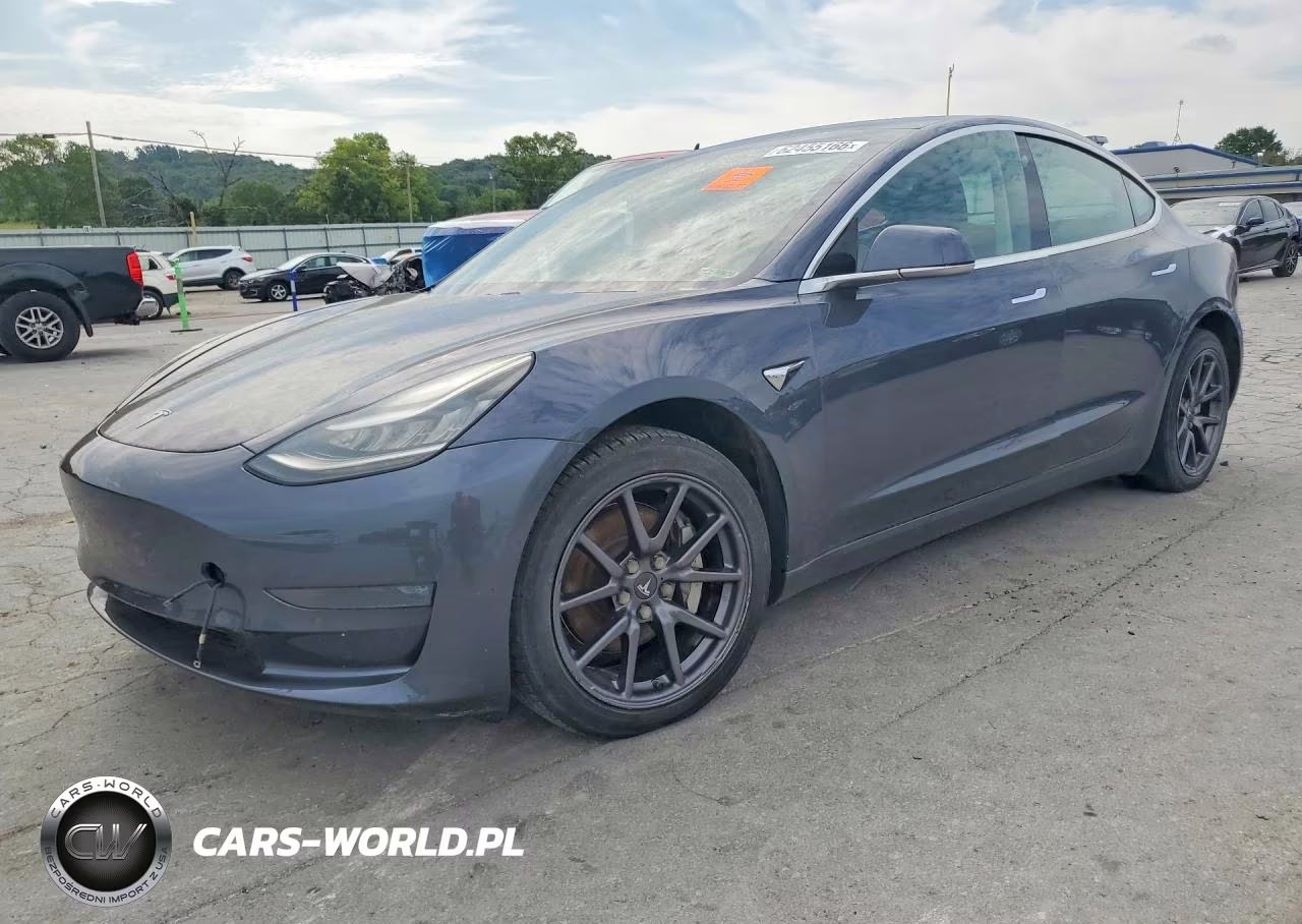 2019 Tesla Model 3 – zdjęcie 1 z 12