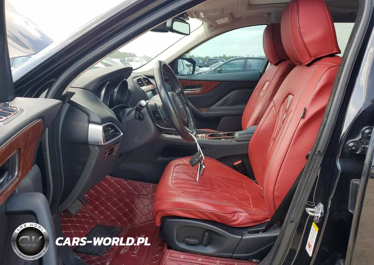 2017 Jaguar F-Pace VIN:SADCS2BVXHA496429 - 7