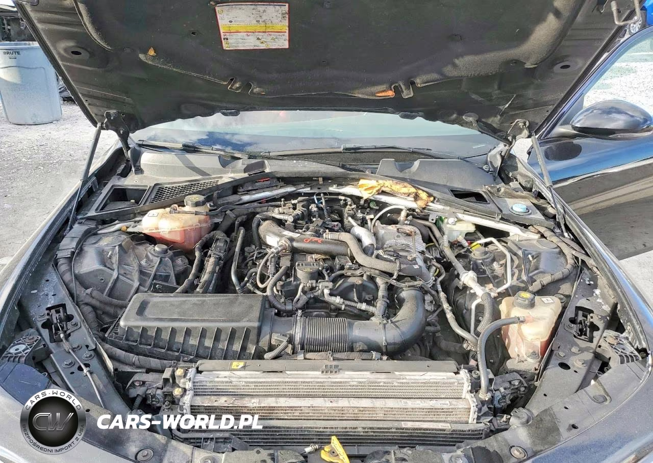 2017 Alfa Romeo Giulia Ti VIN:ZARFAECN9H7539933 - 11