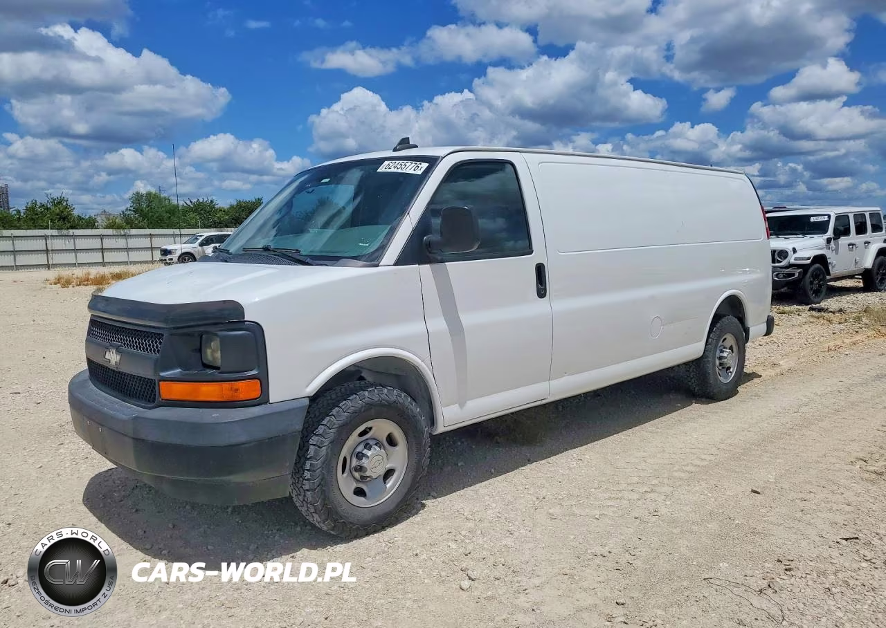 2017 Chevrolet Exp G3500 VIN:1GCZGHFG2H1230845 - 1