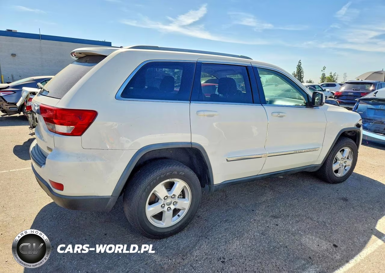 2012 Jeep Cherokee VIN:1C4RJEAG5CC290770 - 3