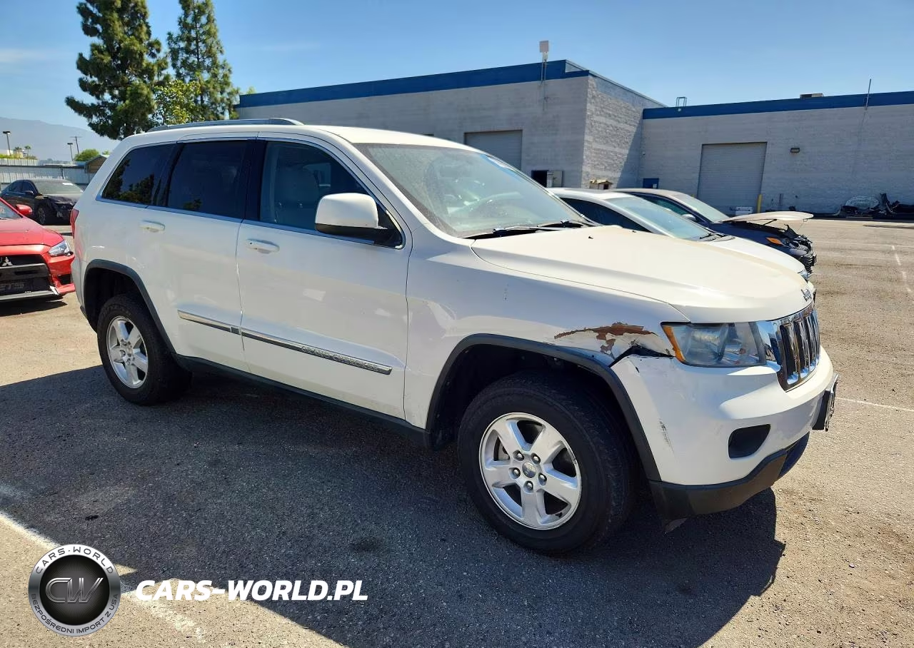 2012 Jeep Cherokee VIN:1C4RJEAG5CC290770 - 4