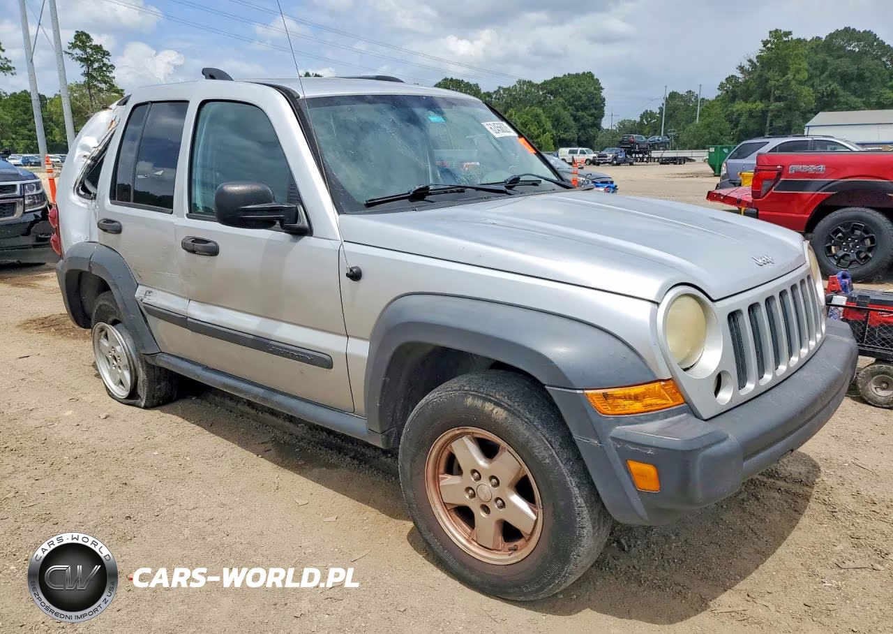 2006 Jeep Liberty Sport VIN:1J4GK48K76W154890 - 4