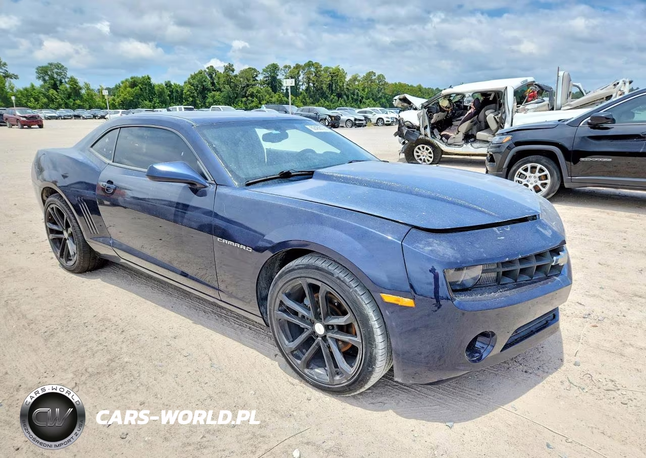 2010 Chevrolet Camaro Ls VIN:2G1FA1EV7A9200584 - 4