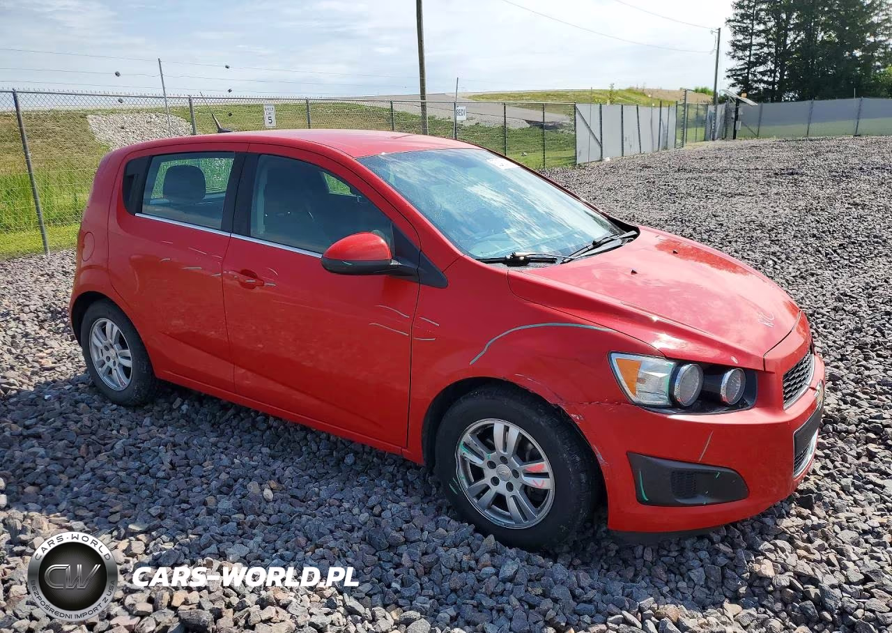 2013 Chevrolet Sonic Lt VIN:1G1JC6SG3D4176668 - 4