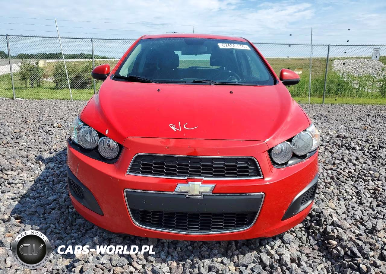 2013 Chevrolet Sonic Lt VIN:1G1JC6SG3D4176668 - 5