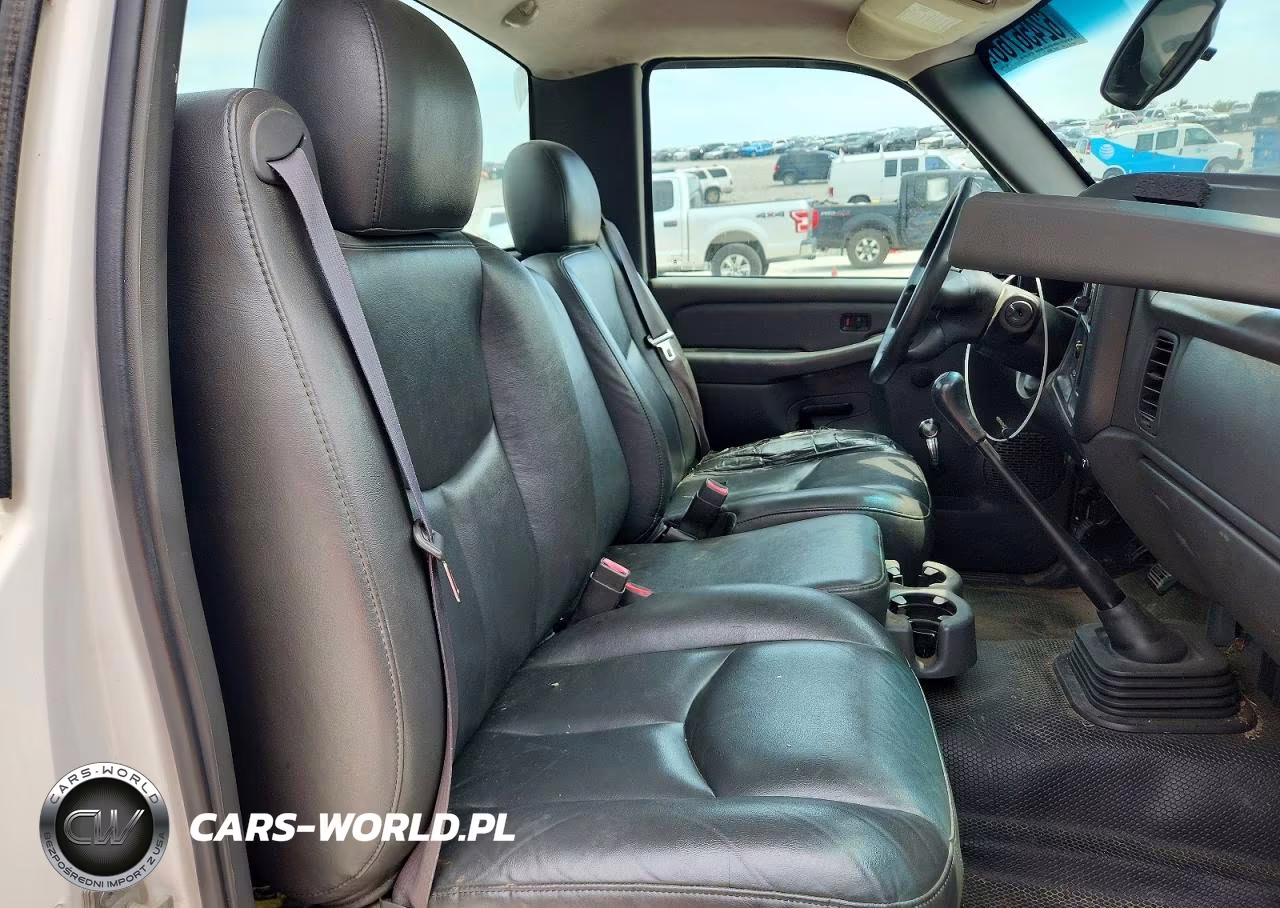 2007 Chevrolet Silverado C1500 Classic VIN:3GCEC14X57G179040 - 10