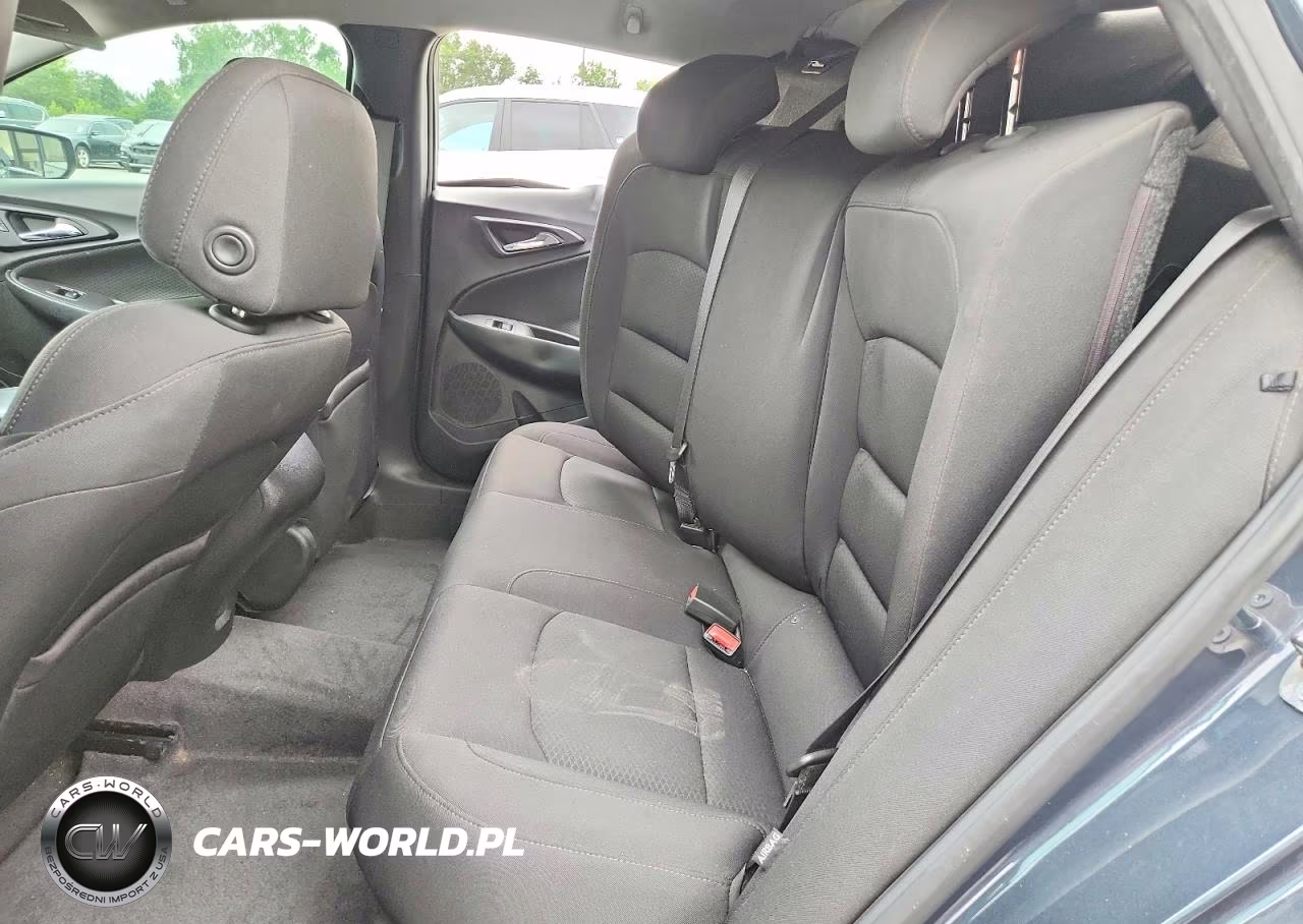 2019 Chevrolet Malibu Ls VIN:1G1ZB5ST4KF203939 - 10