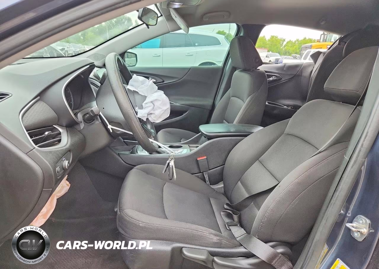 2019 Chevrolet Malibu Ls VIN:1G1ZB5ST4KF203939 - 7