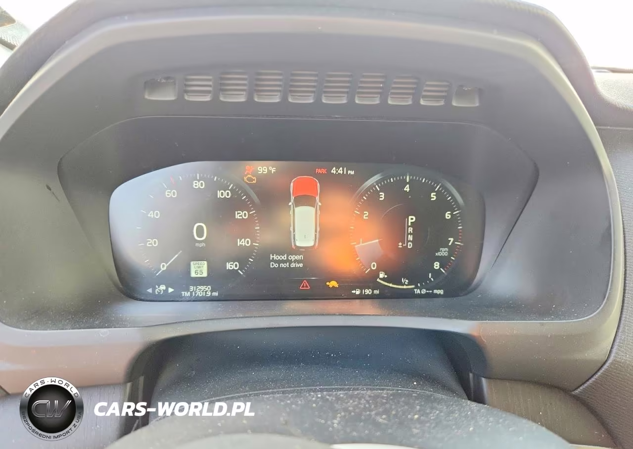 2020 Volvo Xc90 T5 Momentum VIN:YV4102PKXL1555766 - 9