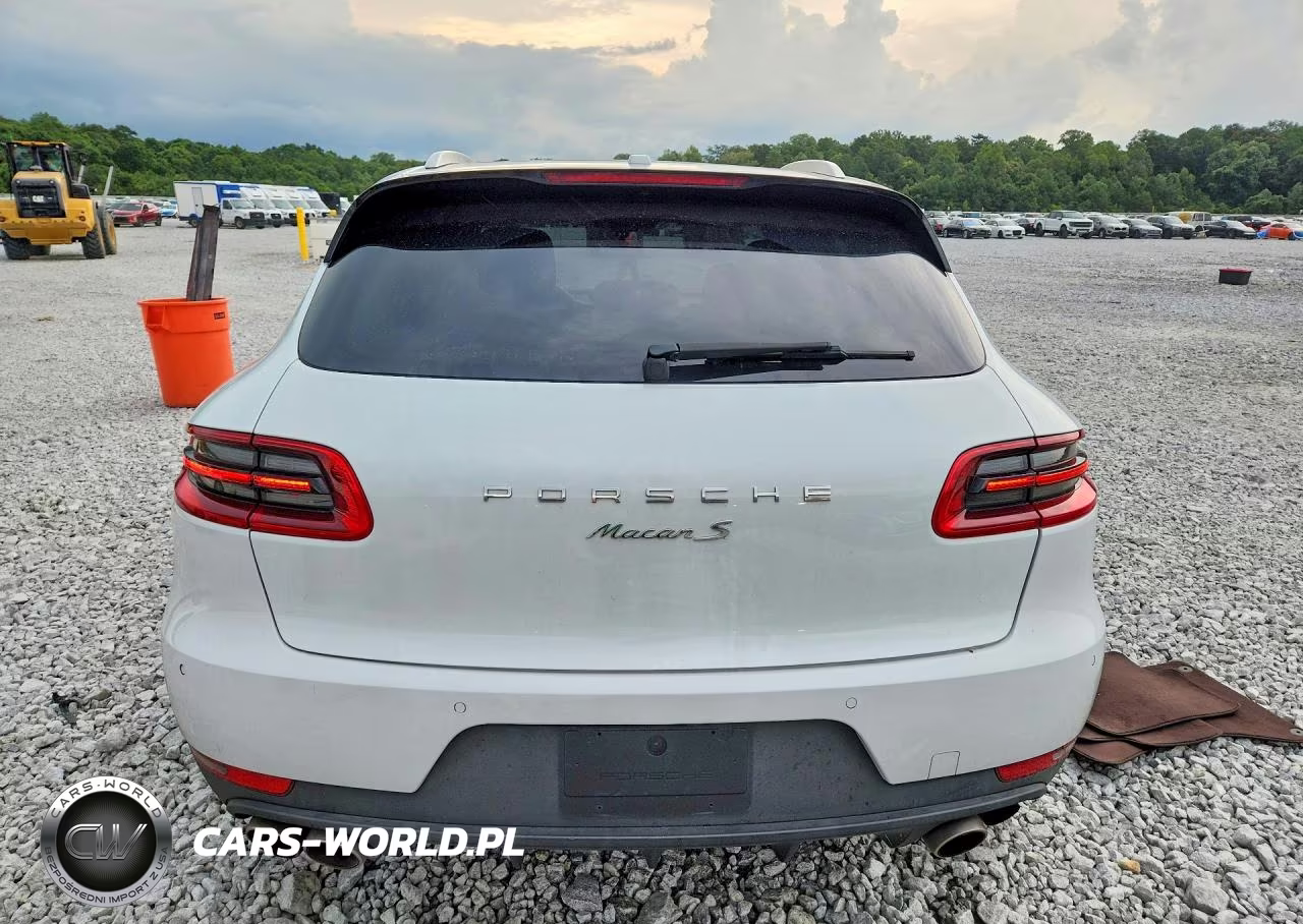 2016 Porsche Macan S VIN:WP1AB2A51GLB42689 - 6