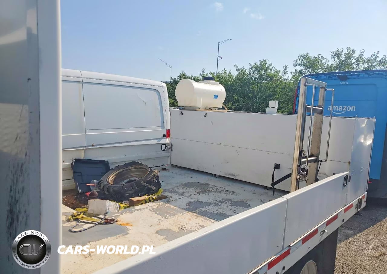 2014 Isuzu Npr Hd VIN:54DC4W1B1ES802732 - 10