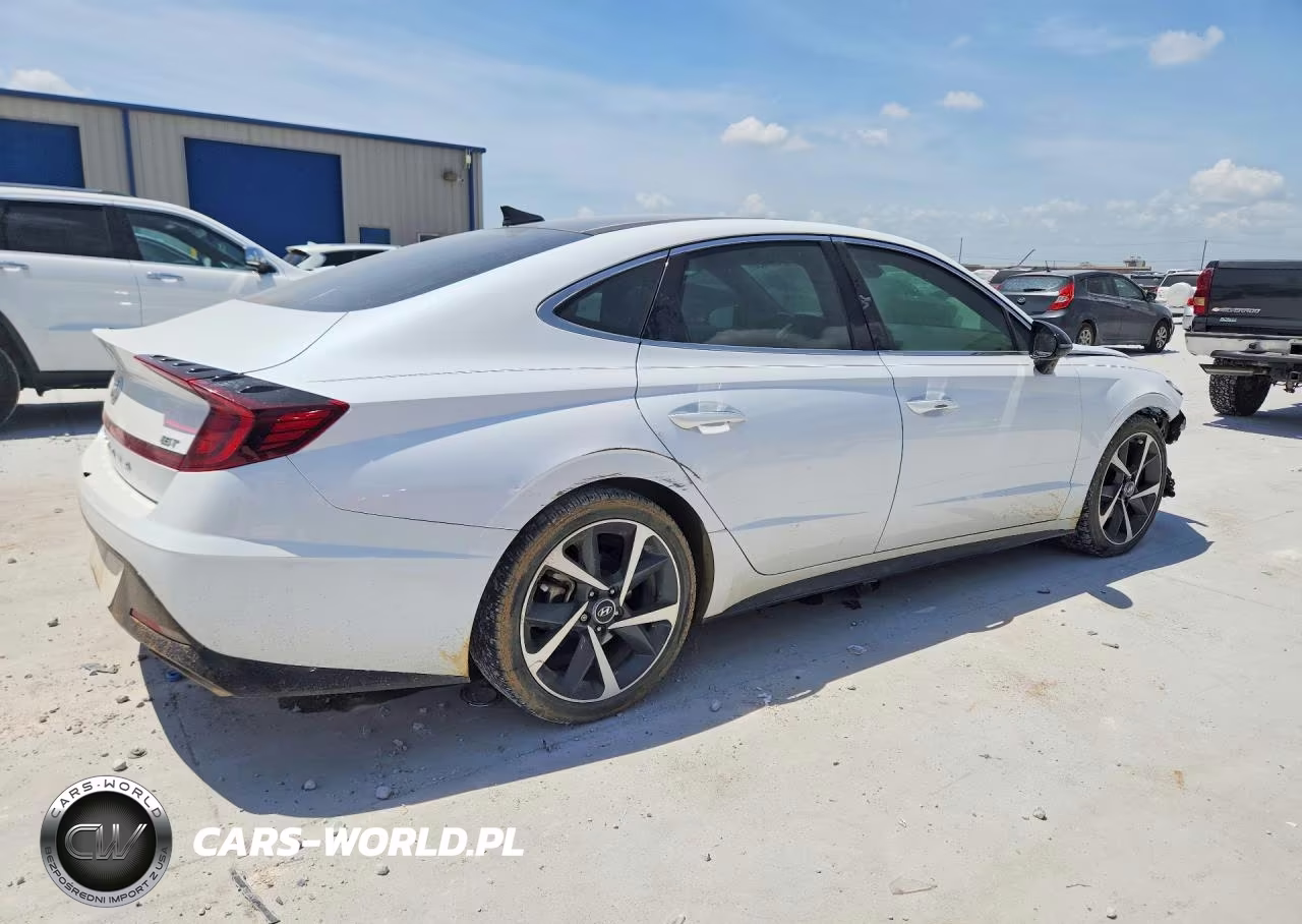 2021 Hyundai Sonata Sel Plus VIN:5NPEJ4J28MH104996 - 3