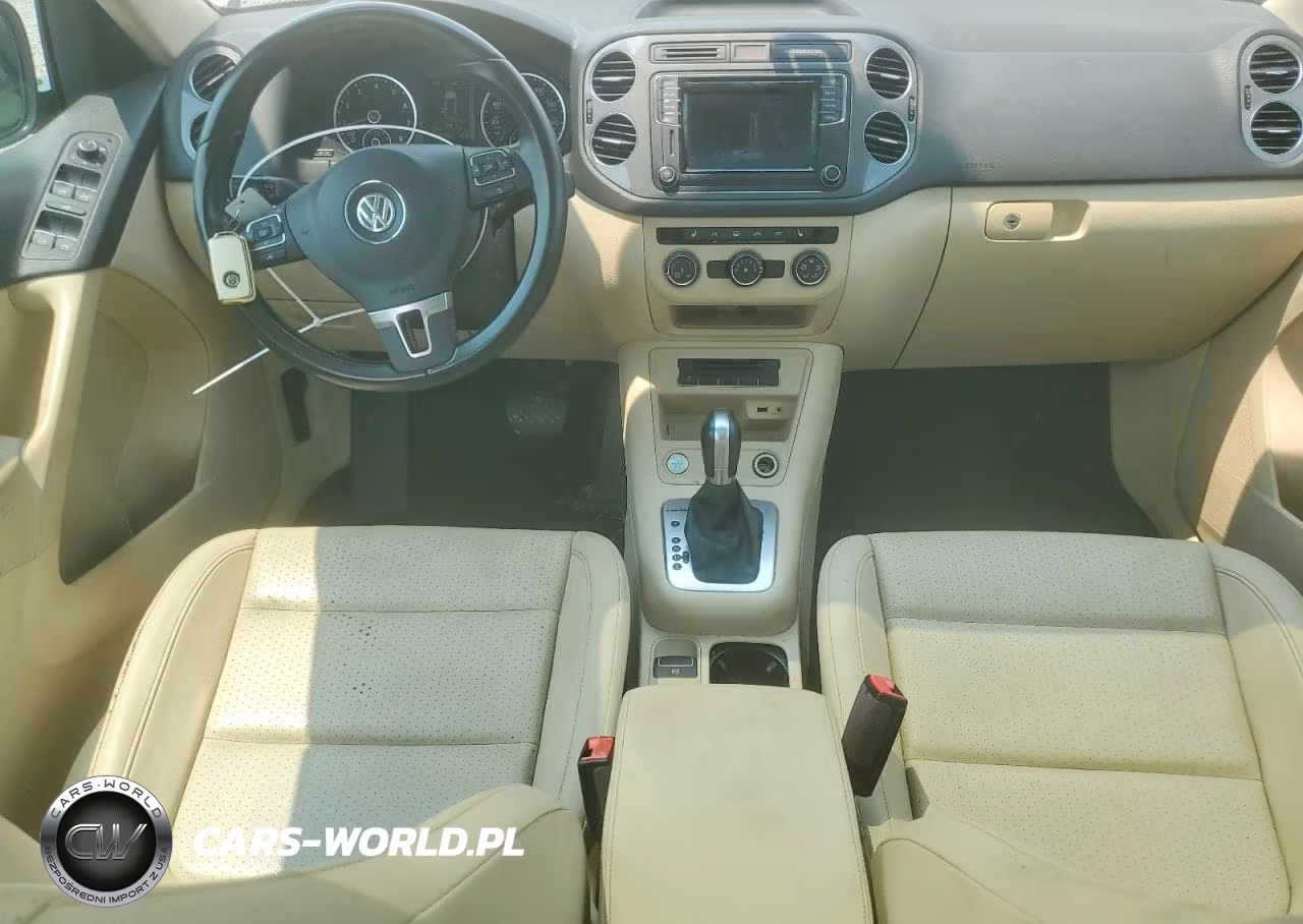 2017 Volkswagen Tiguan Wolfsburg VIN:WVGSV7AX4HW510810 - 8