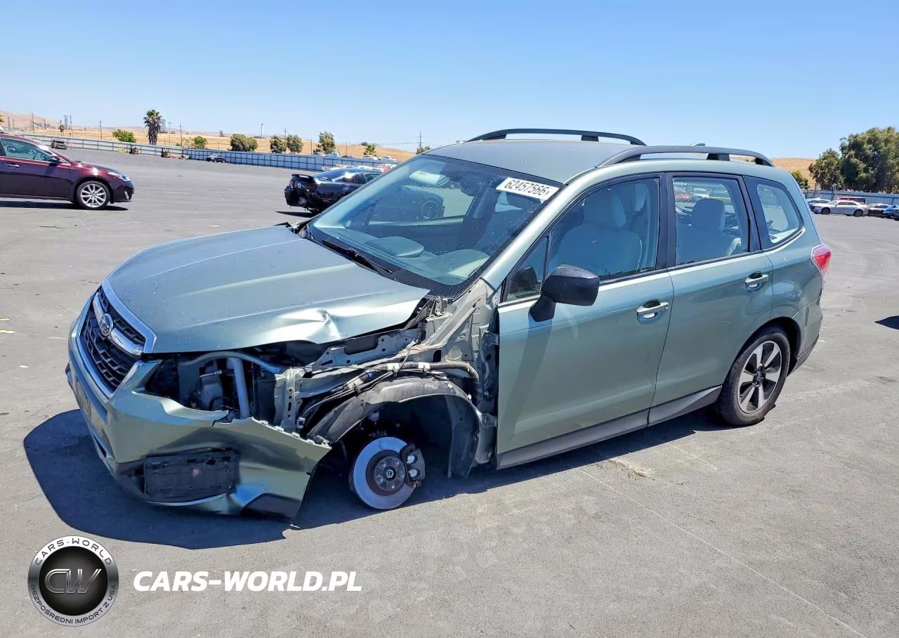 2017 Subaru Forester 2.5I – zdjęcie 1 z 12