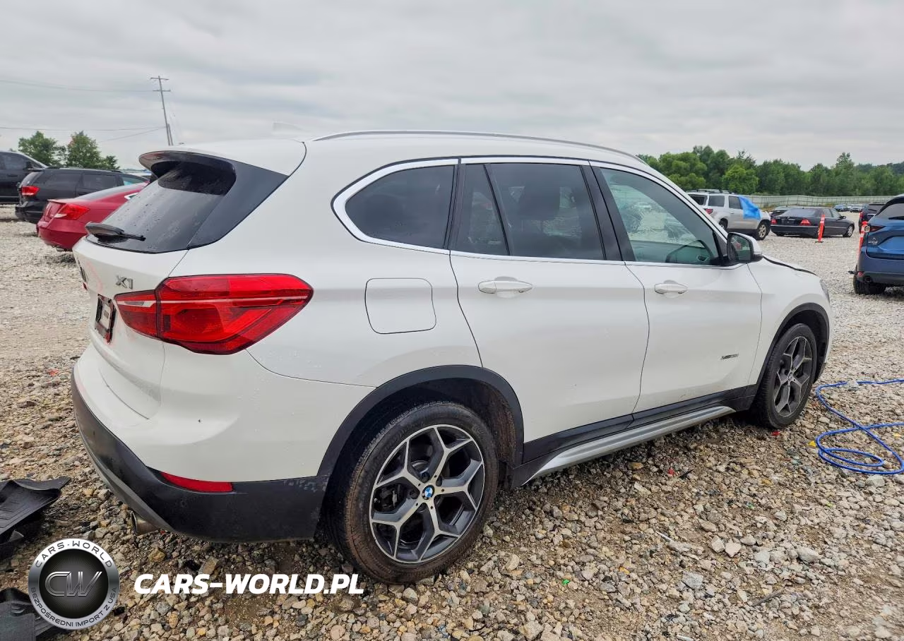 2016 BMW X1 xDrive28I VIN:WBXHT3C36GP889845 - 3