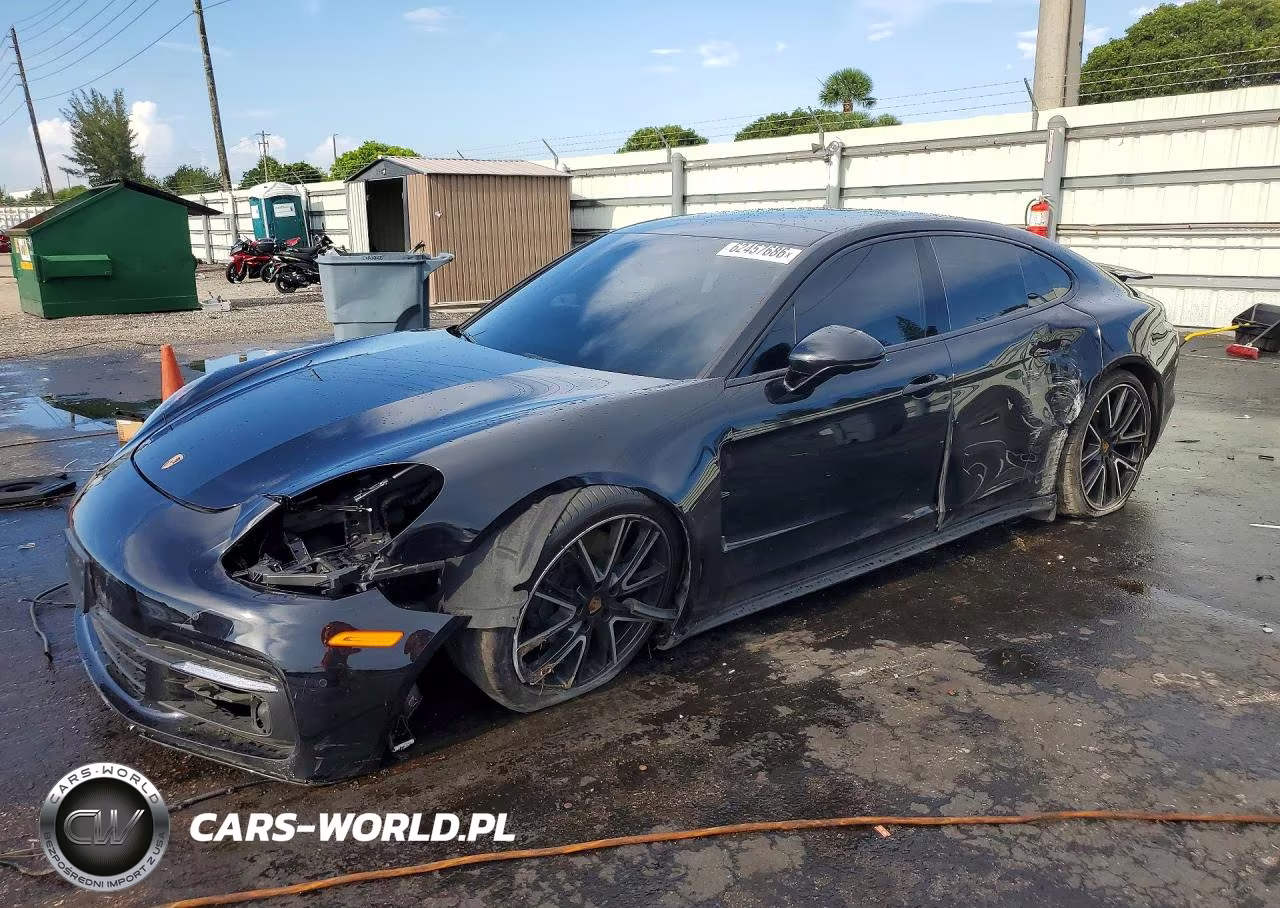 2018 Porsche Panamera 4S – zdjęcie 1 z 12
