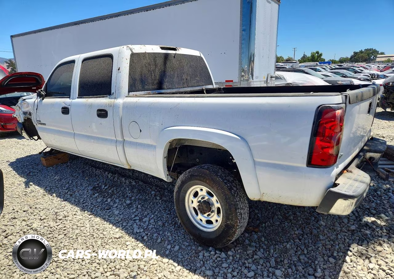 2007 Chevrolet Silverado C2500 Heavy Duty VIN:1GCHC23D17F155538 - 2
