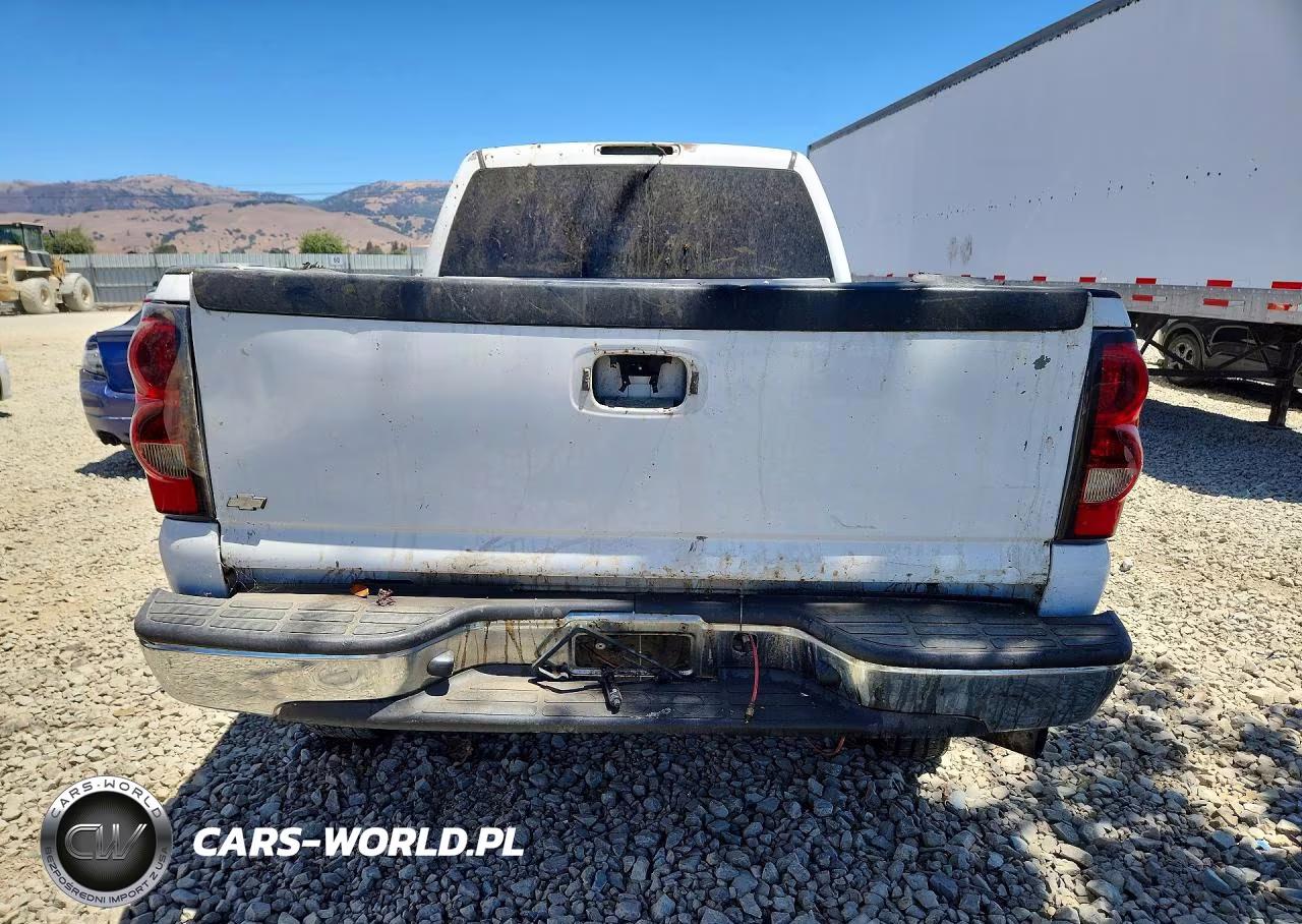 2007 Chevrolet Silverado C2500 Heavy Duty VIN:1GCHC23D17F155538 - 6