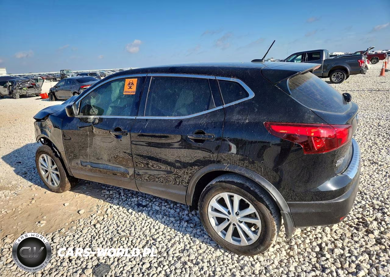 2018 Nissan Rogue Sport S VIN:JN1BJ1CP6JW162690 - 2
