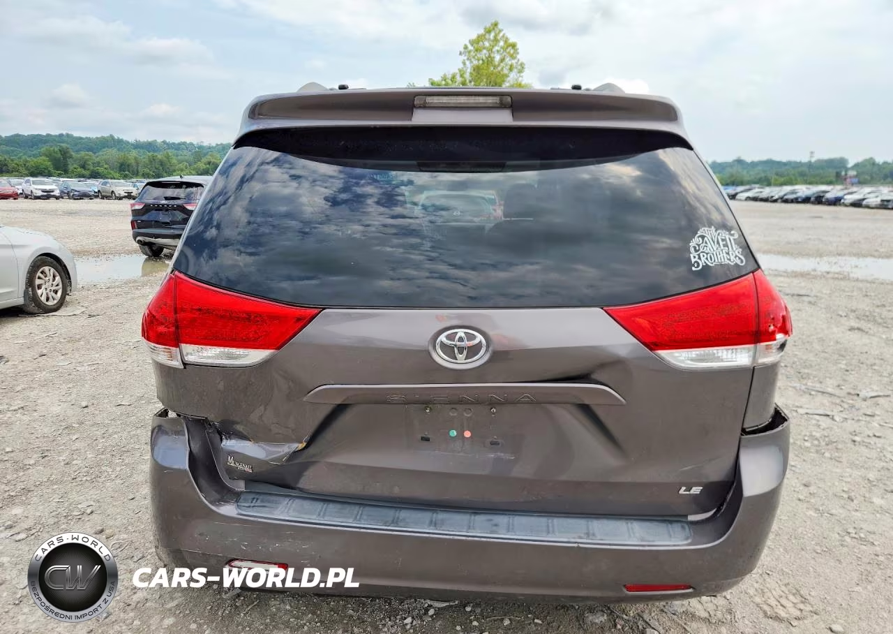 2014 Toyota Sienna Le VIN:5TDKK3DC2ES414569 - 6