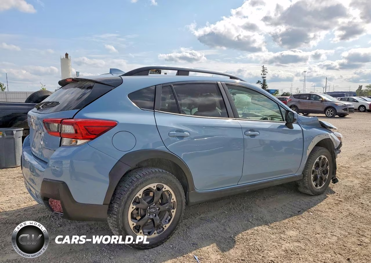 2022 Subaru Crosstrek Premium VIN:JF2GTACC5N9266085 - 3