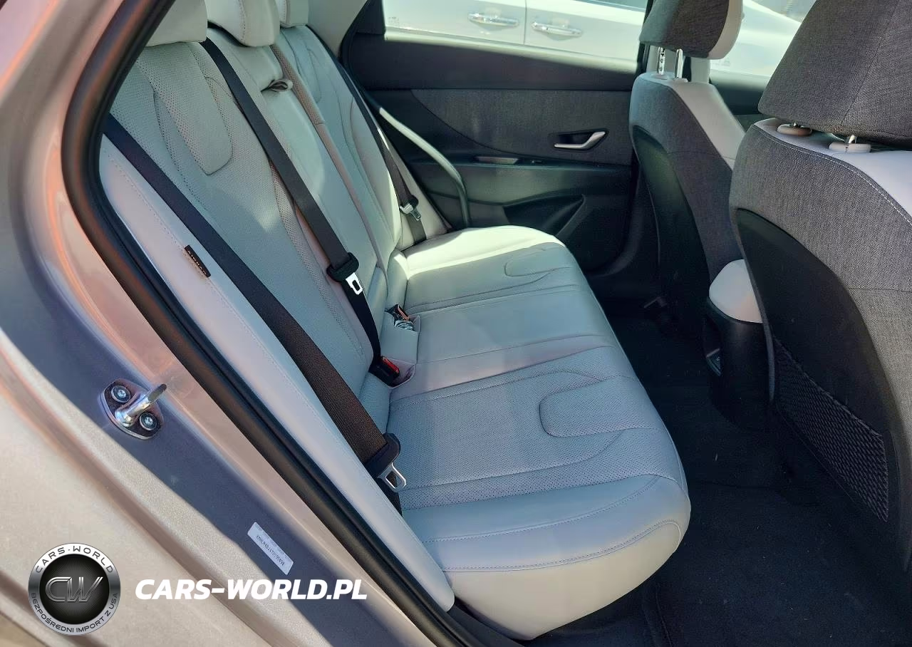 2026 Hyundai Elantra Limited VIN:KMHLN4DJ4TU195098 - 10
