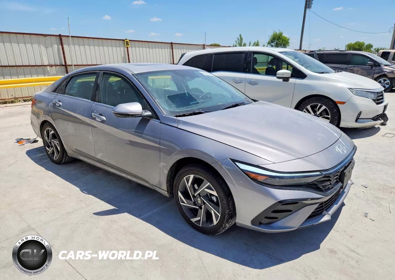 2026 Hyundai Elantra Limited VIN:KMHLN4DJ4TU195098 - 4