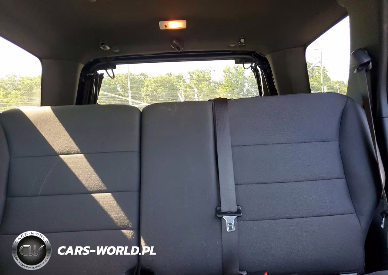 2010 Ford Escape Xlt VIN:1FMCU0D73AKC23546 - 10