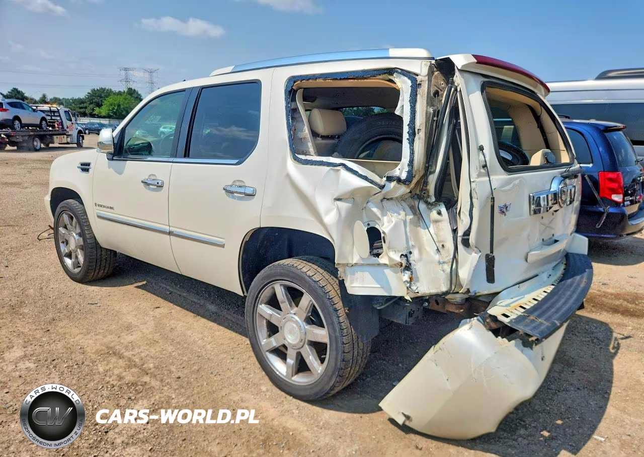 2008 Cadillac Escalade Luxury VIN:1GYFK63878R165327 - 2