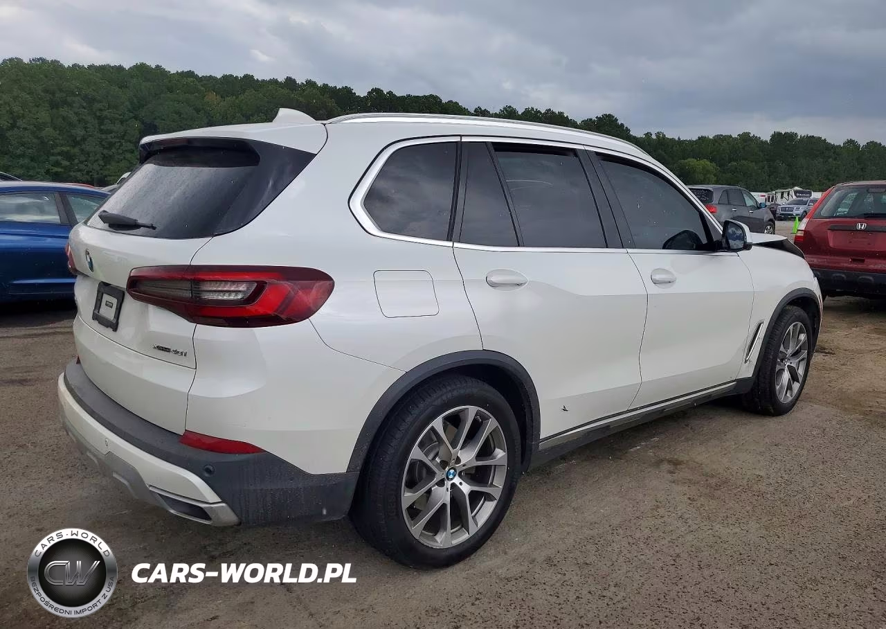 2021 BMW X5 xDrive40I VIN:5UXCR6C04M9H81755 - 3