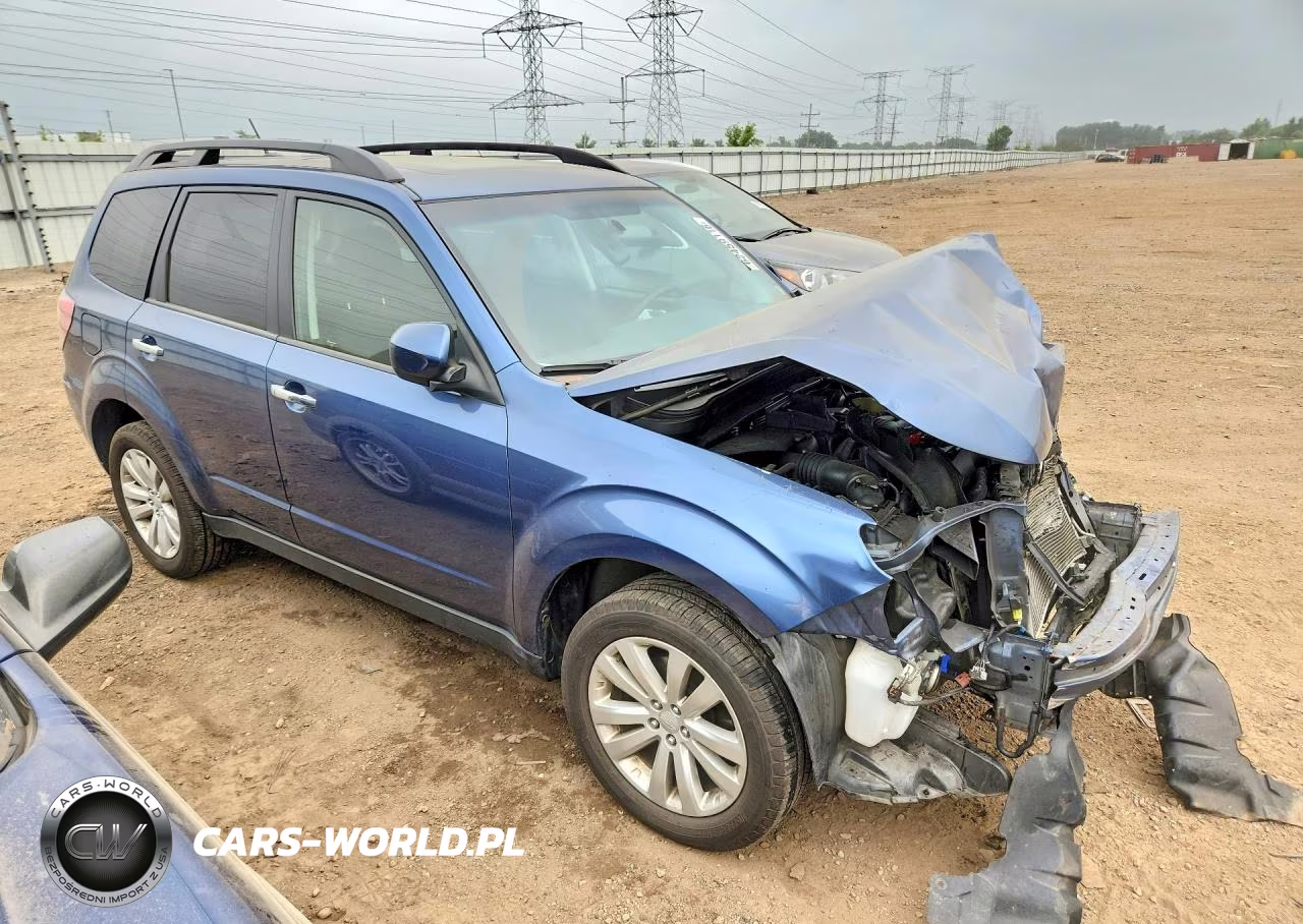 2012 Subaru Forester 2.5X Premium VIN:JF2SHBDC5CH461025 - 4