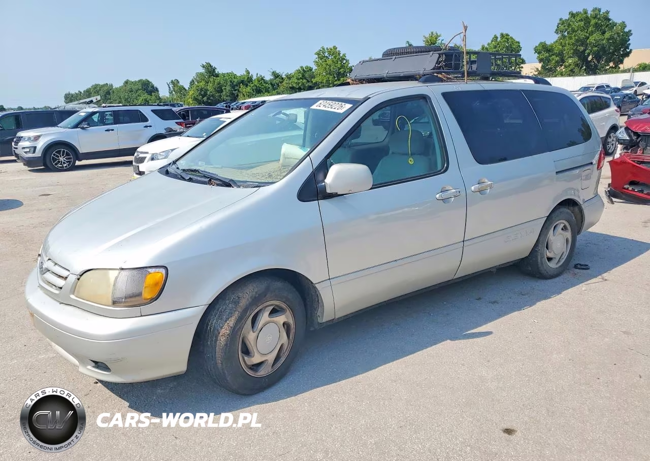 2003 Toyota Sienna Le