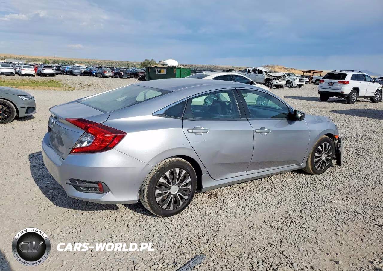 2017 Honda Civic Lx VIN:19XFC2F53HE031990 - 3