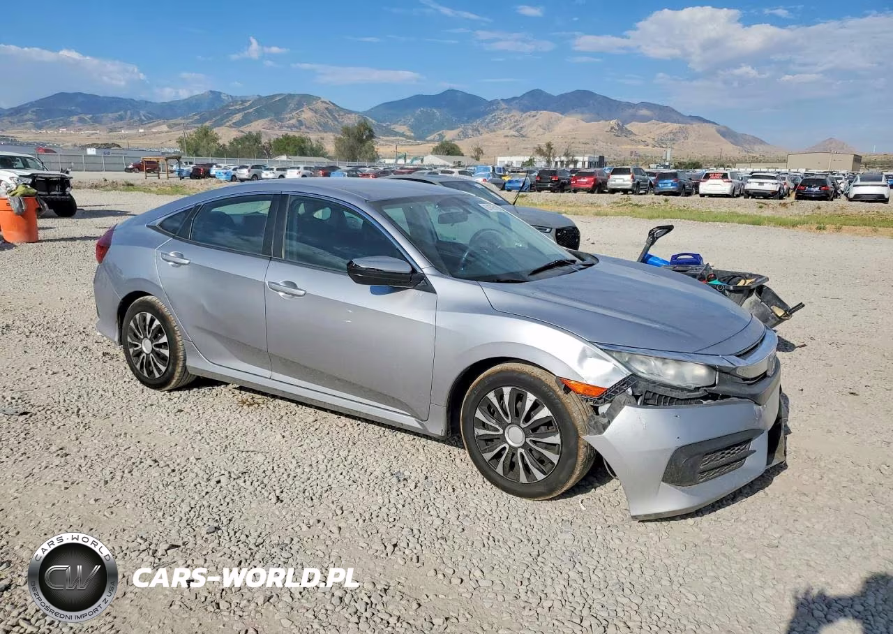 2017 Honda Civic Lx VIN:19XFC2F53HE031990 - 4