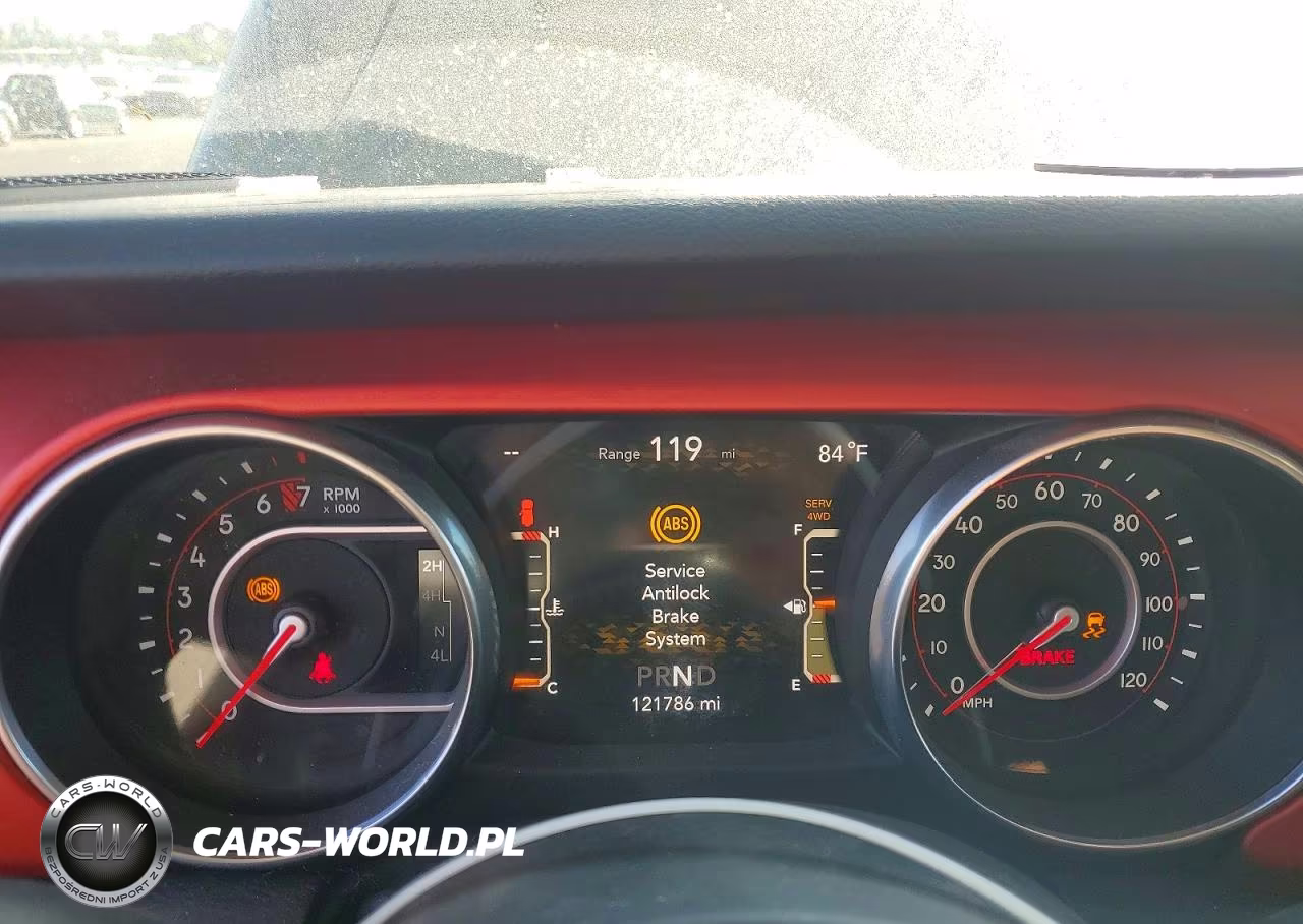 2018 Jeep Wrangler Unlimited Rubicon VIN:1C4HJXFG4JW266665 - 9