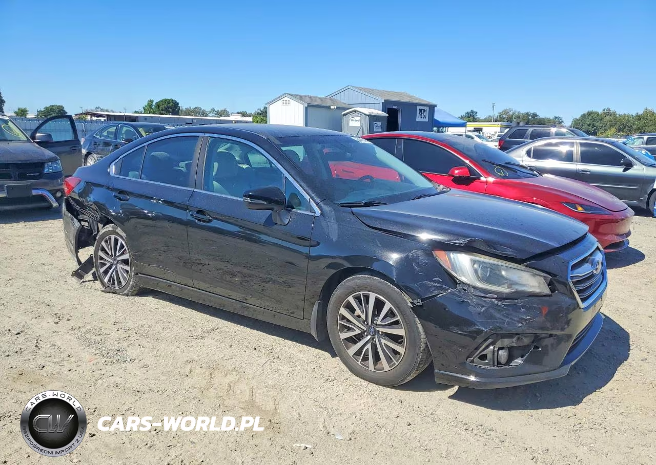 2018 Subaru Legacy 2.5I Premium VIN:4S3BNAF64J3003947 - 4