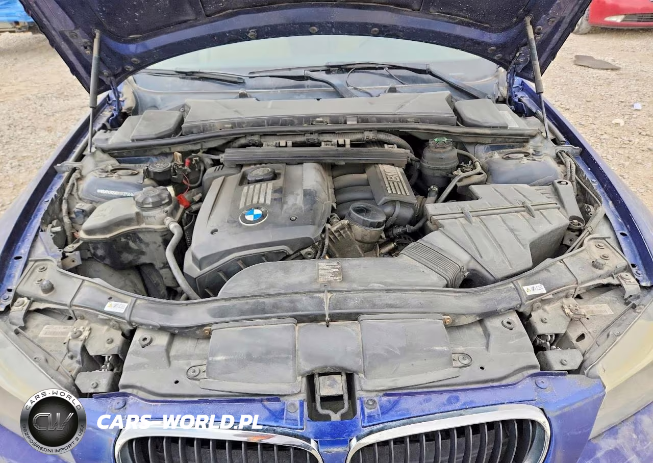 2011 BMW 328 Xi VIN:WBAPK7C5XBA972756 - 11
