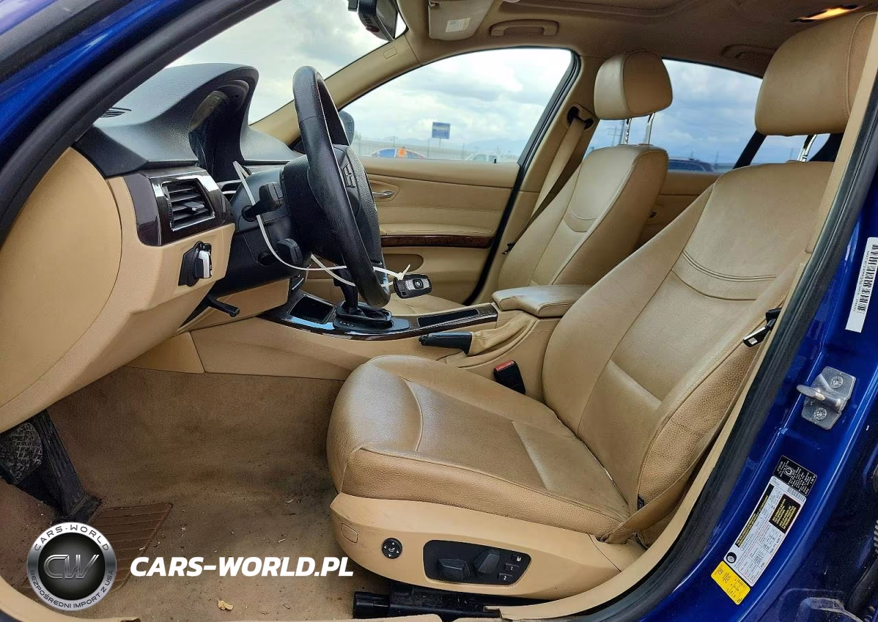 2011 BMW 328 Xi VIN:WBAPK7C5XBA972756 - 7