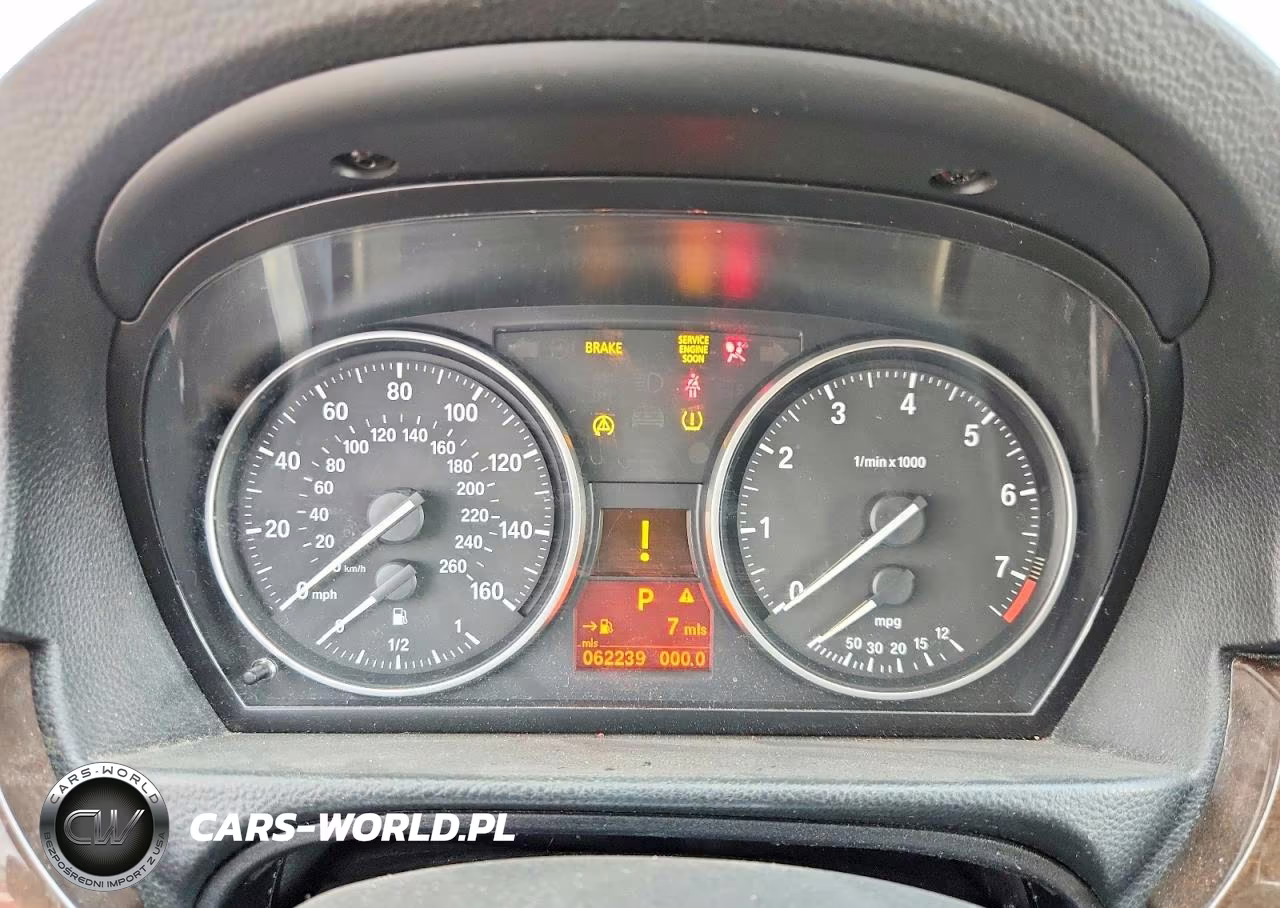 2011 BMW 328 Xi VIN:WBAPK7C5XBA972756 - 9