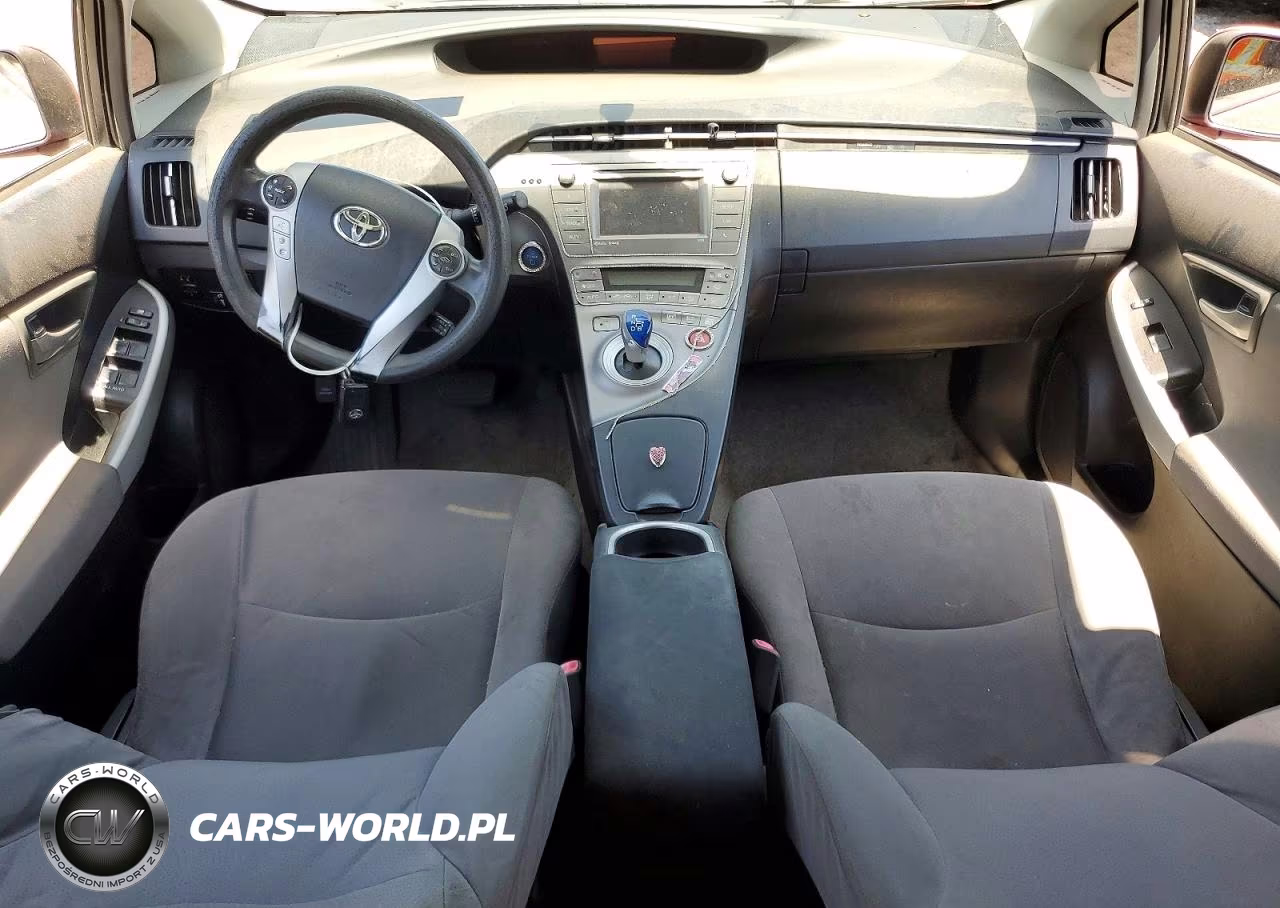 2012 Toyota Prius Three VIN:JTDKN3DU0C1552931 - 8