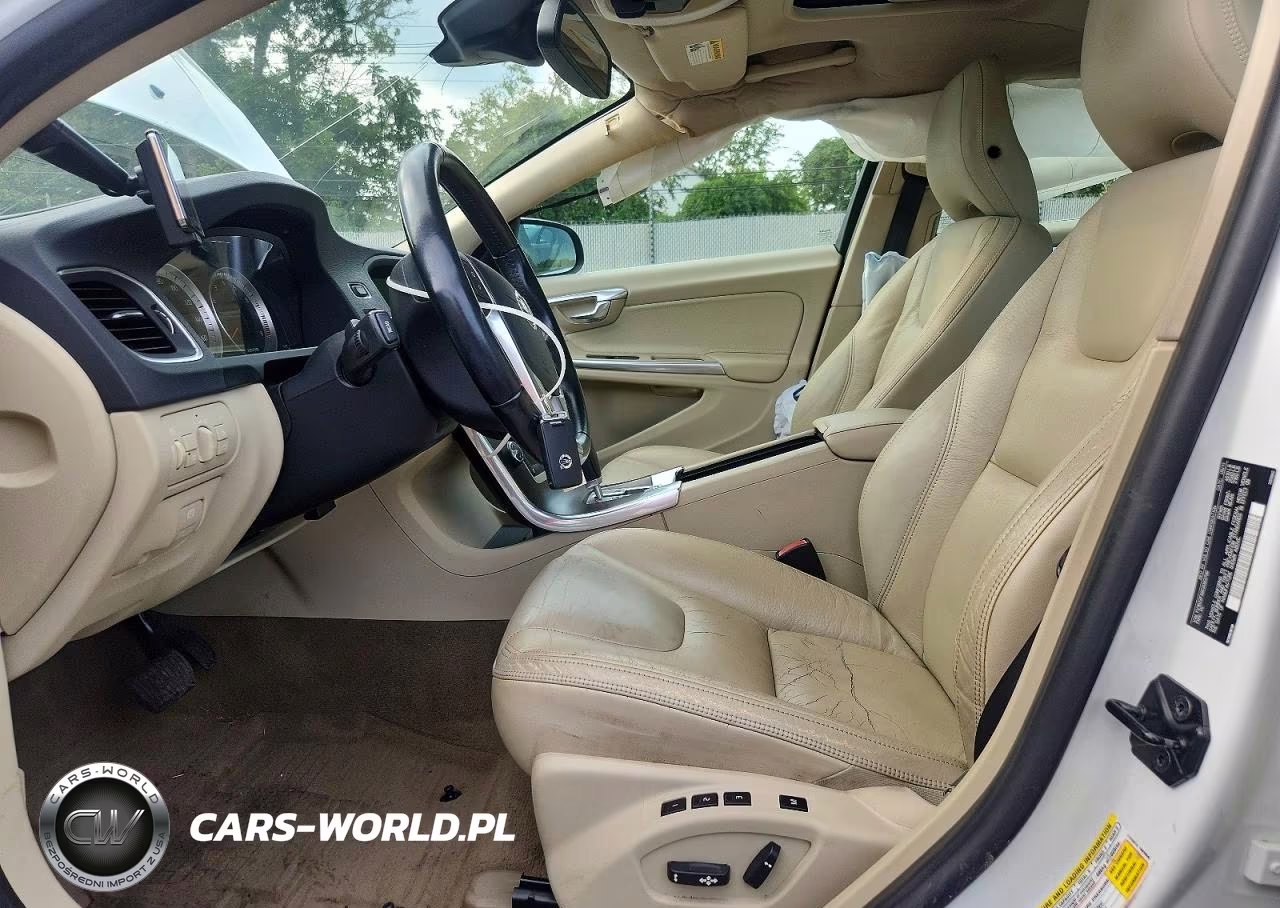 2012 Volvo S60 T5 VIN:YV1622FS8C2093796 - 7