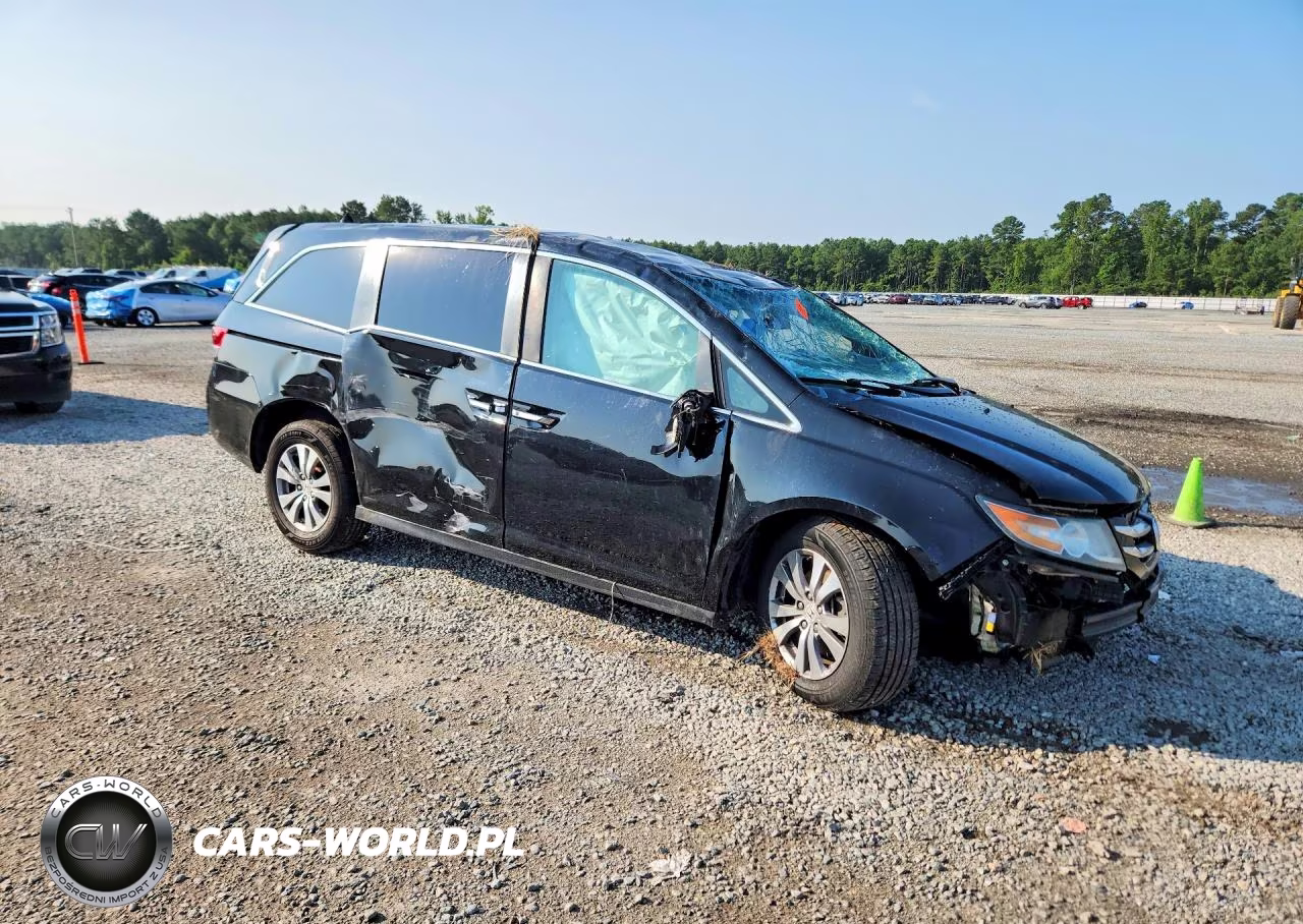 2017 Honda Odyssey Se VIN:5FNRL5H34HB025815 - 4