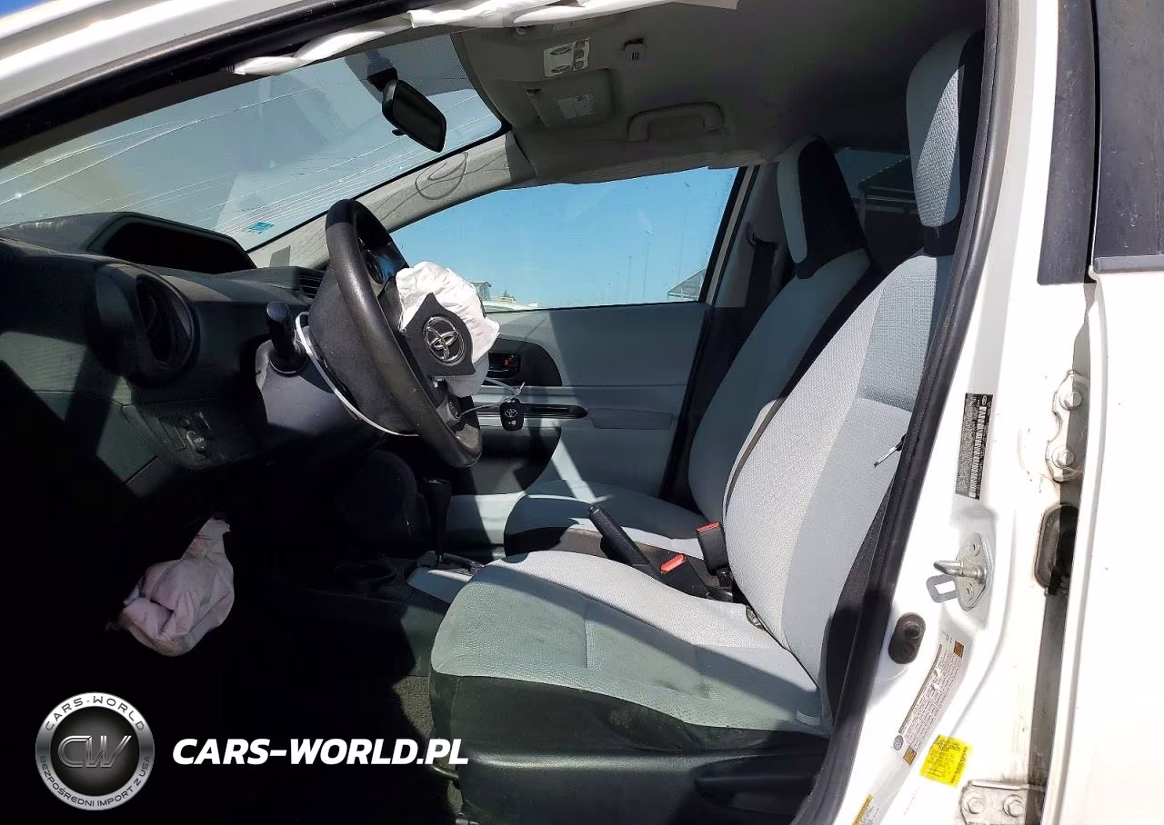 2012 Toyota Prius C One VIN:JTDKDTB36C1503777 - 7
