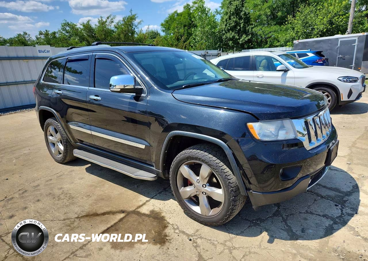 2013 Jeep Grand Cherokee Overland VIN:1C4RJFCG4DC531870 - 4