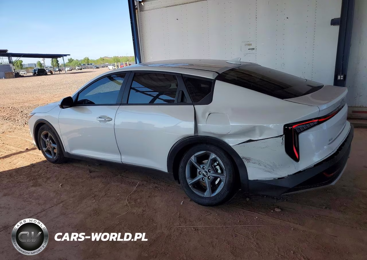 2025 Kia K4 Lxs VIN:3KPFT4DEXSE110806 - 2