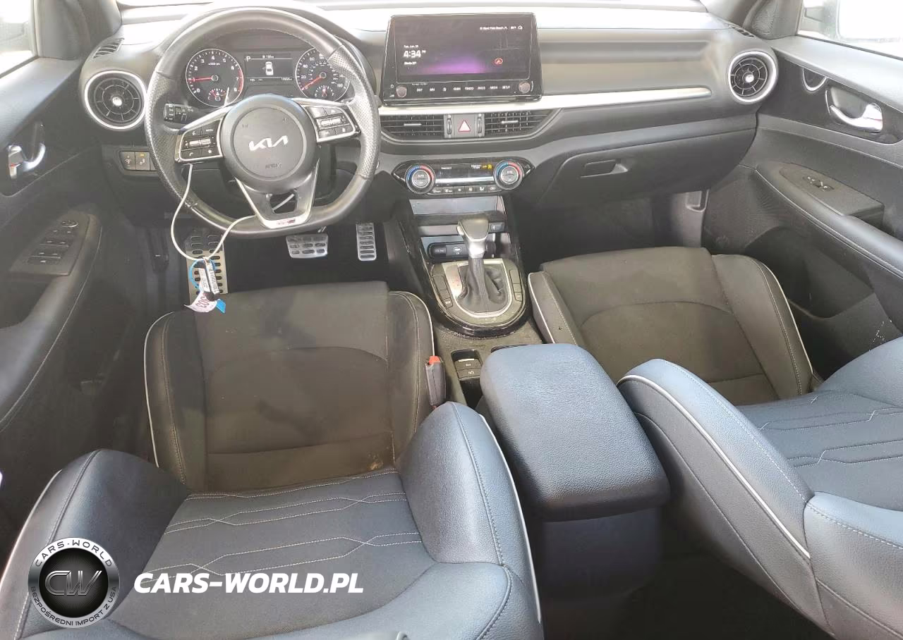 2024 Kia Forte Gt Line VIN:3KPF54AD6RE711520 - 8