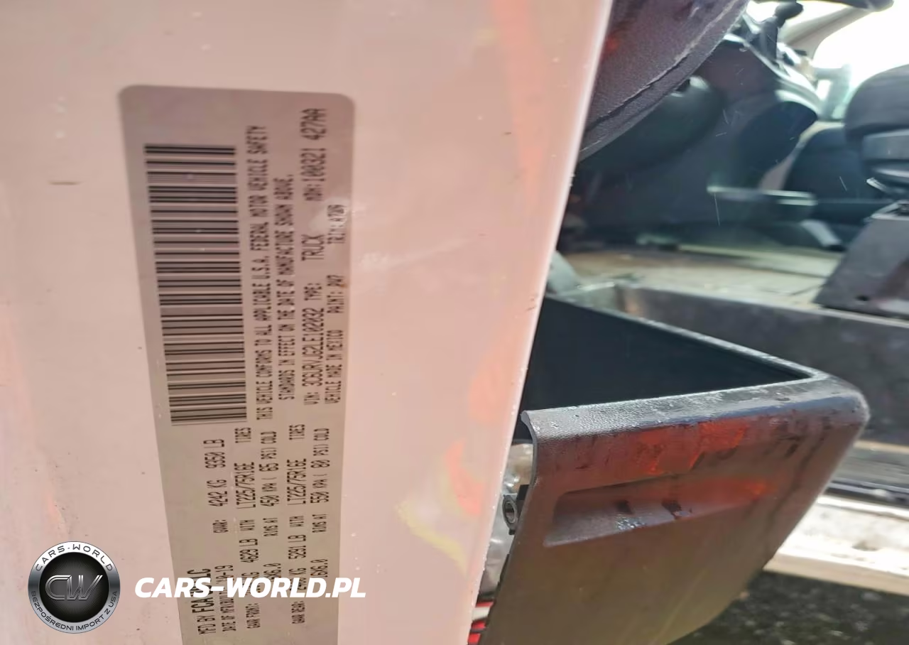 2020 Ram Promaster 3500 Delivery Van VIN:3C6URVJG2LE102032 - 12