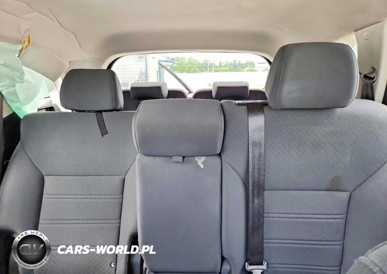 2019 Kia Sorento Lx VIN:5XYPGDA31KG439960 - 10