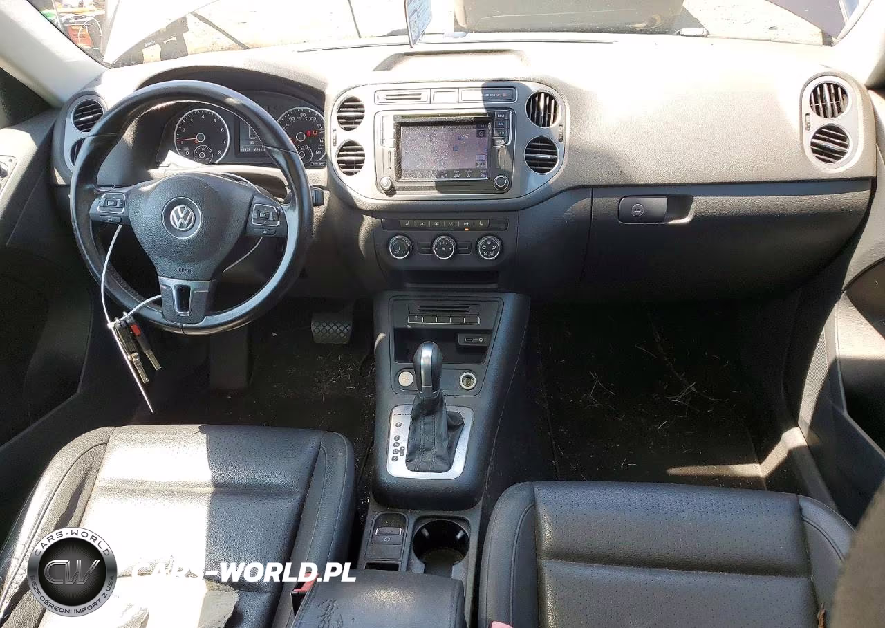 2016 Volkswagen Tiguan S VIN:WVGBV7AX9GW566059 - 8